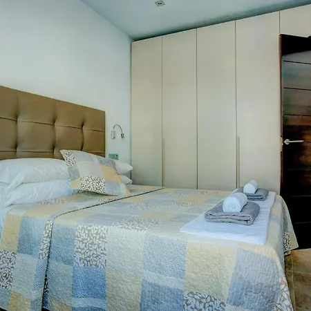 Mit Privatpool Fuer 8 Personen Ca 105 Qm In Costa, Andalusien Costa Del Sol